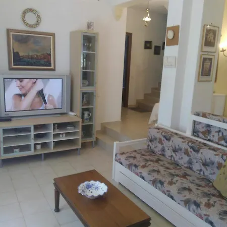 Villa νική κοσμά πηγάδι